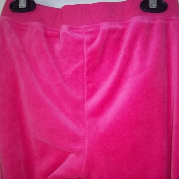 Juicy Couture - Picture 9 of 13